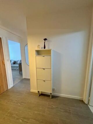  Appartement à louer 2 pièces 46 m²