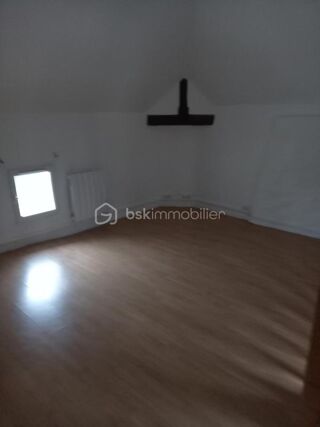  Immeuble à vendre 8 pièces 214 m²