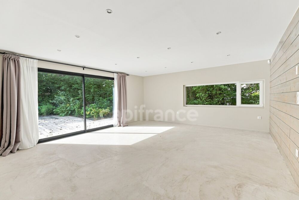 à vendre  Maison Prévessin-Moëns (01280)