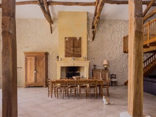  Maison à vendre 15 + pièces 462 m²