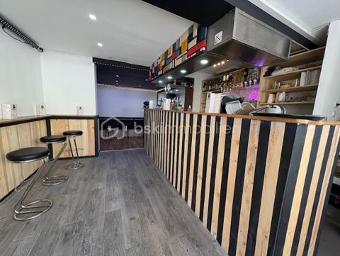   Bar 57 m2 avec terrasse 