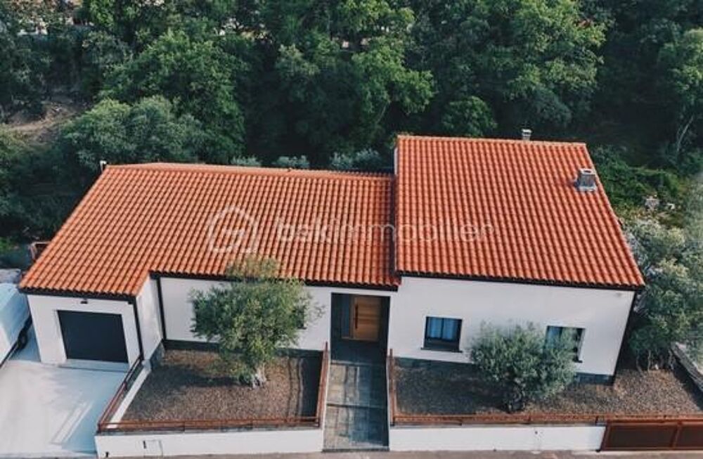 Entre Mer et Montagne, une Villa Unique au Coeur dun Écrin dOliviers