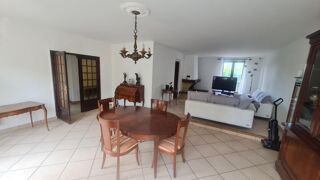  Maison à vendre 10 pièces 201 m²