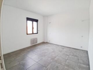  Maison à vendre 10 pièces 850 m²