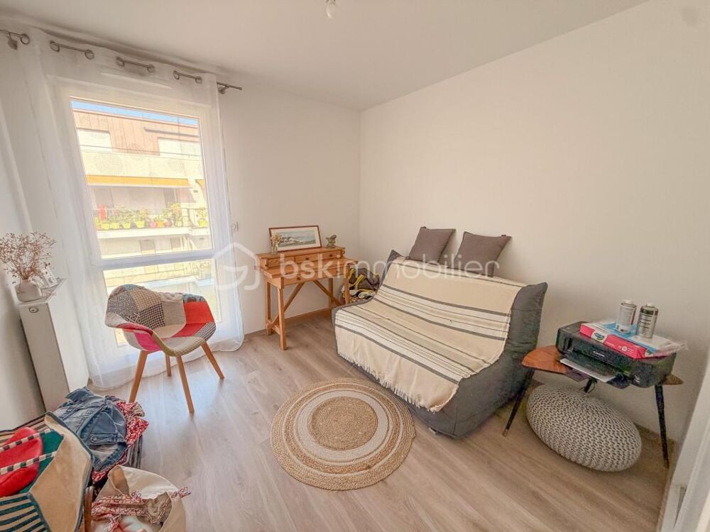 Vente Appartement ARRADON - Appartement de standing de 66 m2 avec balcon Ouest de 16 m2 et garage Arradon