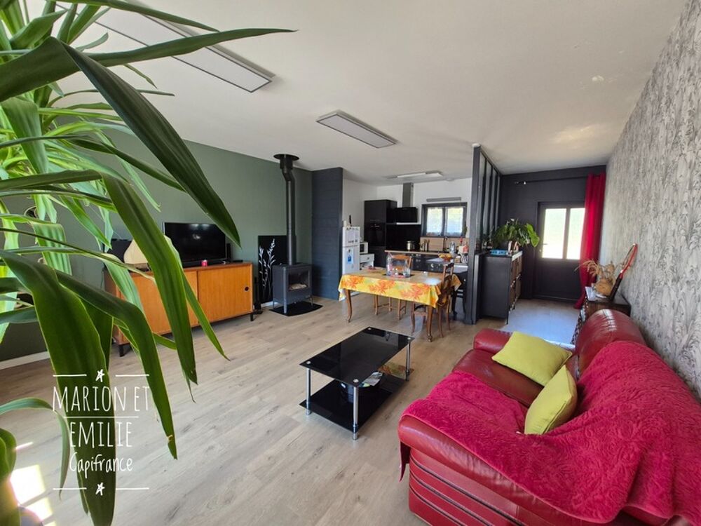 Dpt Deux Sèvres (79), à vendre SAINT HILAIRE LA PALUD maison 3 chambres - Plain pied avec beau jardin clos