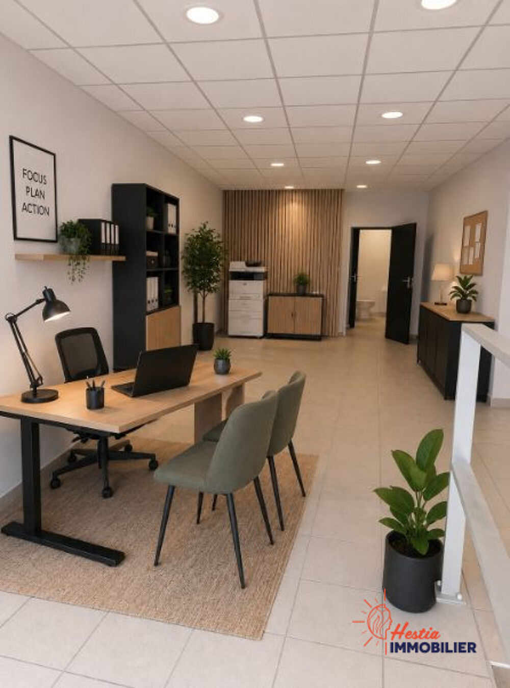   Opportunité ! CHALONS-EN-CHAMPAGNE - Local Commercial en hyper 
