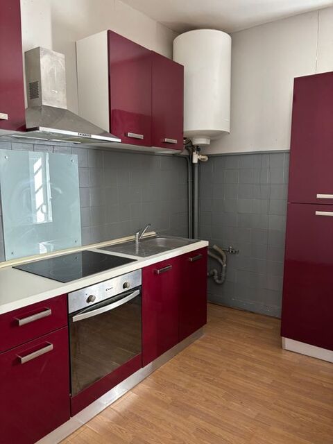   Appartement de 74m2 à louer sur Segré-en-Anjou Bleu Appartement - 4 pièce(s) - 74 m²