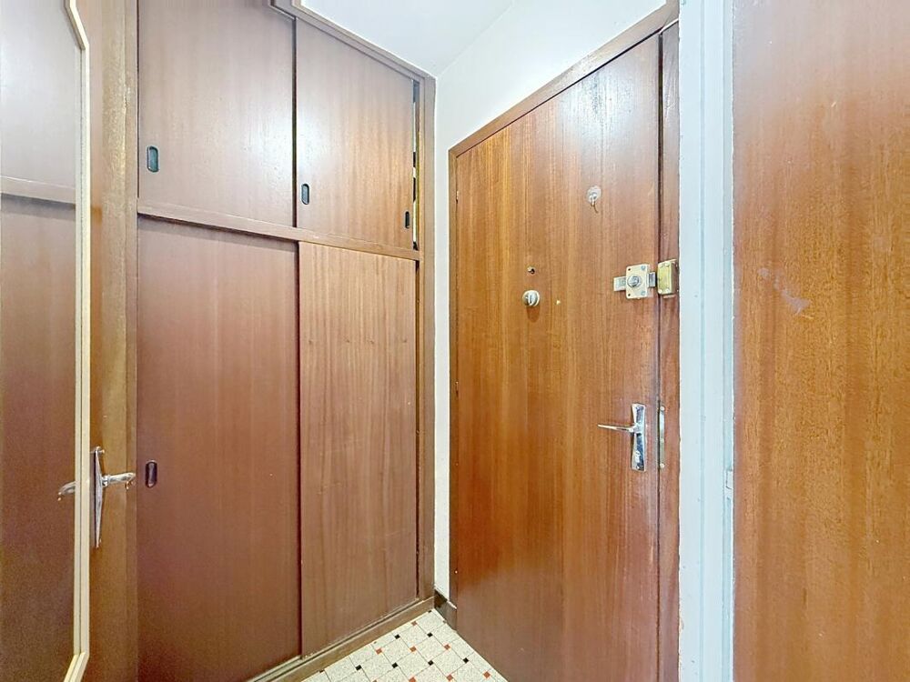 Appartement avec balcon et parking vendu loué