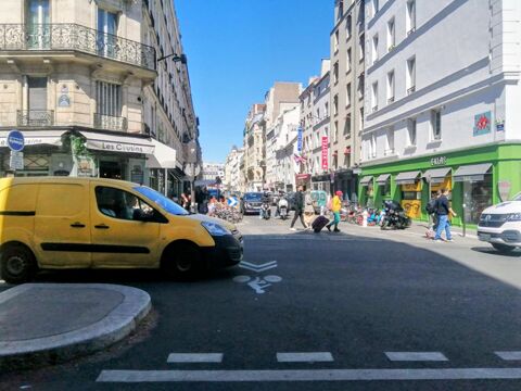   75011 PARIS : LOCAL COMMERCIAL 110 M² - SUR RUE DYNAMIQUE ET TRÈS PASSANTE 
