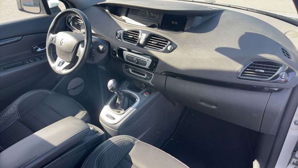 Sc&eacute;nic III 1.5 dCi 110 Energy Bose 2016 occasion 02500 Neuve Maison