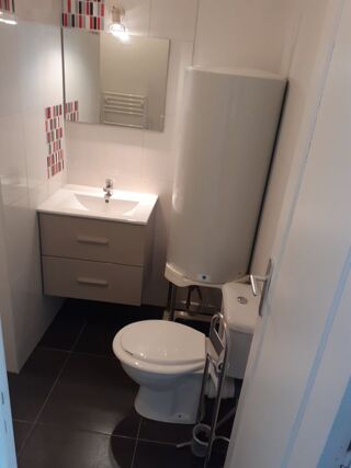  Appartement à louer 2 pièces 31 m²