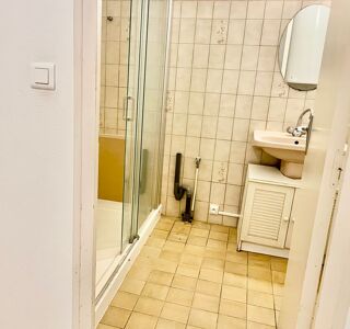  Appartement à louer 2 pièces 34 m²