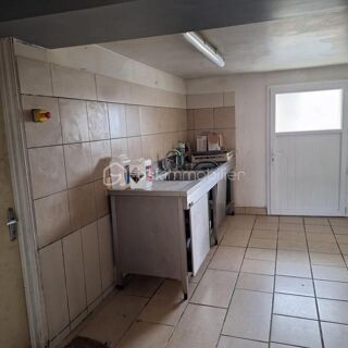  Immeuble à vendre 4 pièces 165 m²