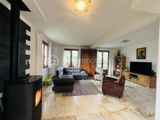  Maison � vendre 8 pi�ces 222 m�