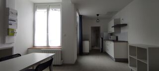  Appartement à louer 1 pièce 29 m²