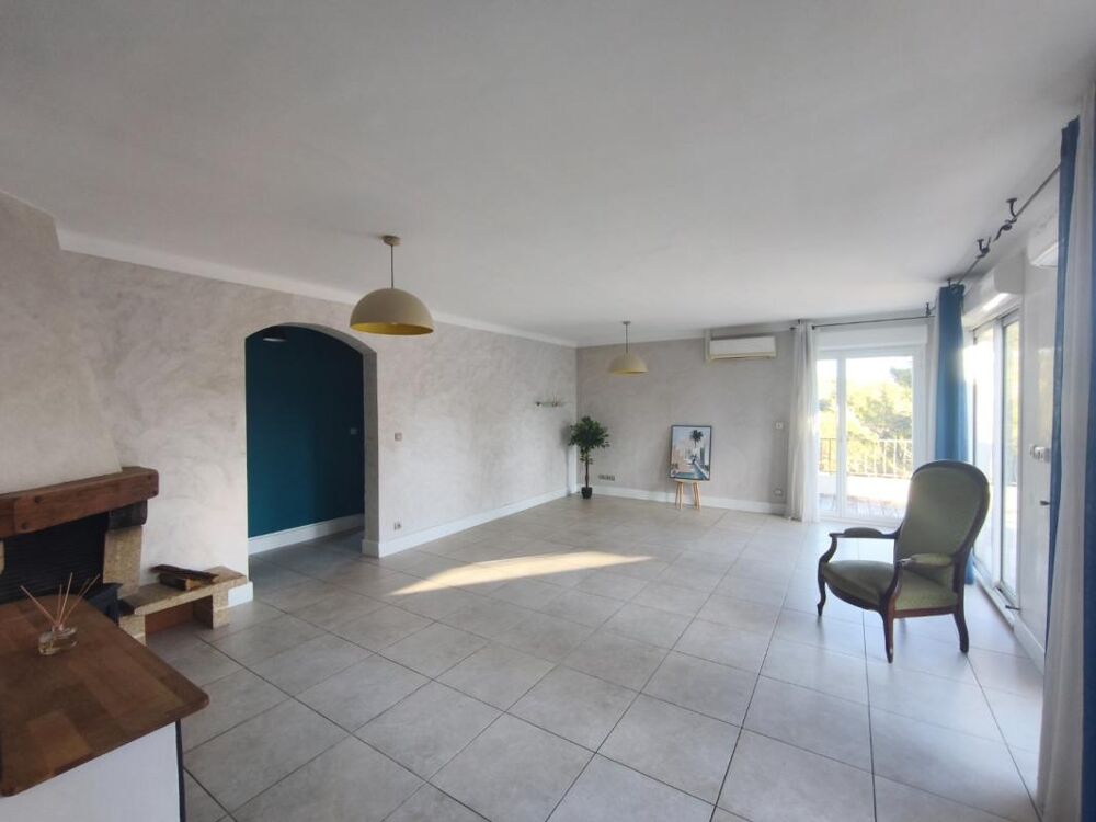 Maison 6 pièces / 147 m² / 460 000 EUR / MARSEILLE-12E--ARRONDISSEMENT