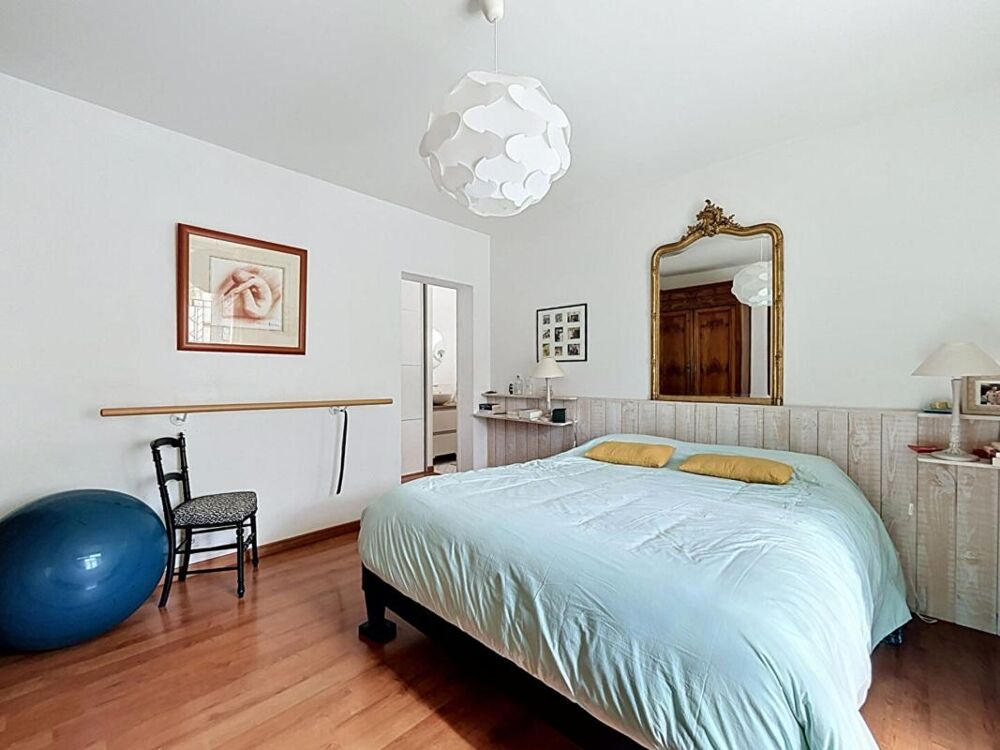 Vente Maison Maison à vendre 9 pièces Quartier ST LEONARD A ANGERS (49) Angers
