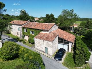  Maison � vendre 6 pi�ces 210 m�