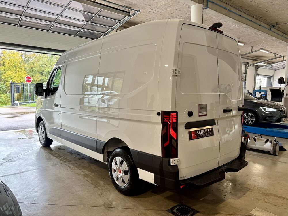 Master IV L2H2 2.0 DCI 150 3T5 RED 2026 occasion 52000 Chamarandes-Choignes
