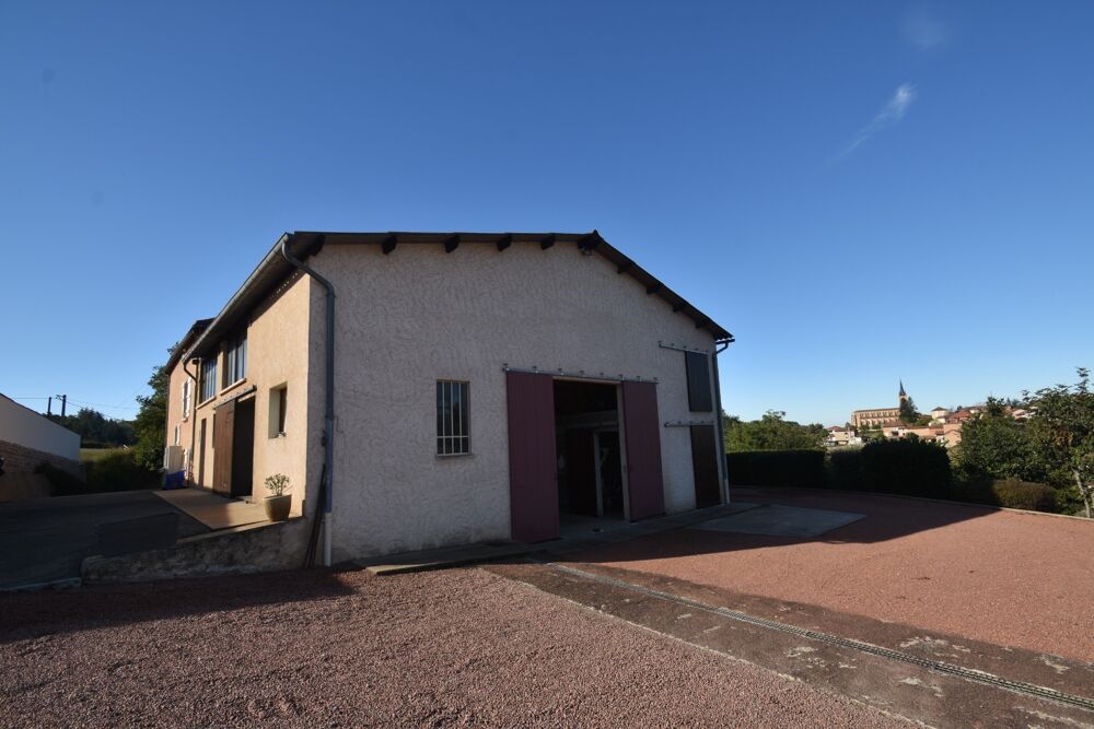 Vente Maison Maison en Pierre de 124 m² - 4 chambres, dépendances et grand terrain de 28 000 m² Mars