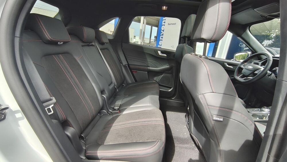 Kuga 2.5 FLEXIFUEL FHEV 180ch ST-LINE X POWERSHIFT TVA RECUPERABL 2026 occasion 14160 Dives Sur Mer