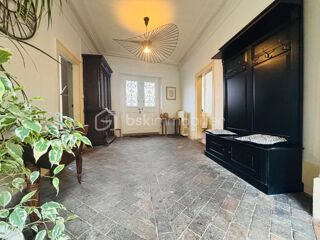  Maison � vendre 8 pi�ces 220 m�