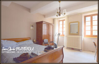  Maison � vendre 6 pi�ces 205 m�