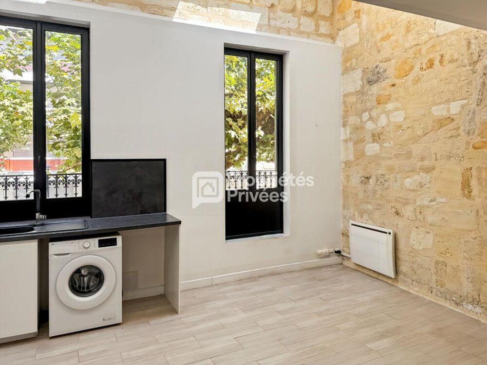 Vente Appartement BORDEAUX JUDAÏQUE  ENTRÉE INDÉPENDANTE  DUPLEX 2 CHAMBRES  et 2 SALLES D'EAU  1er et DERNIER ÉTAGE Bordeaux