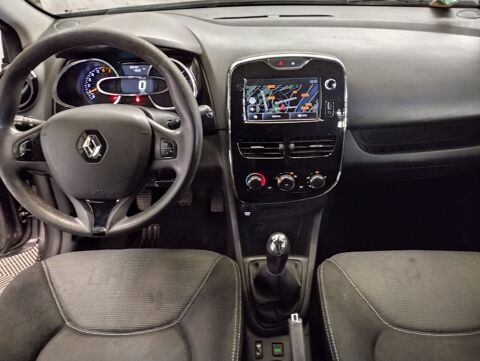 Clio IV ESTATE 0.9 TCE 90 EXPRESSION 5P 2013 occasion 06640 Saint-Jeannet