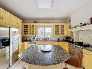  Maison à vendre 8 pièces 240 m²