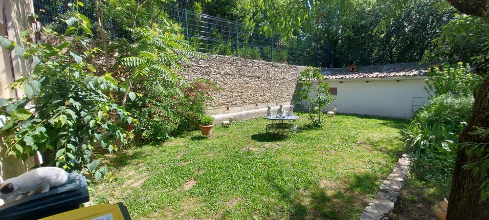 Vente Maison 30. GARD. NIMES. BELLE MAISON DE 119 M2 SUR TERRAIN ARBORE DE 1250 M2 AVEC PISCINE QUARTIER LA CIGALE Nimes