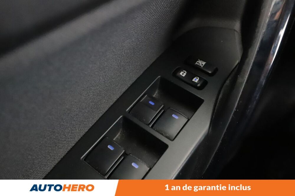 Auris 1.8 Hybride Collection CVT Auto 136H 2018 occasion 92130 Issy-les-Moulineaux