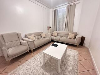  Immeuble à vendre 11 pièces 216 m²