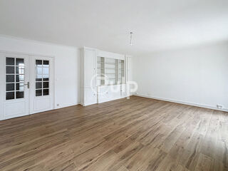  Appartement � louer 3 pi�ces 101 m�