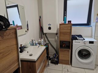 Immeuble � vendre 13 pi�ces 275 m�