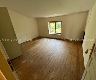  Immeuble à vendre 12 pièces 304 m²