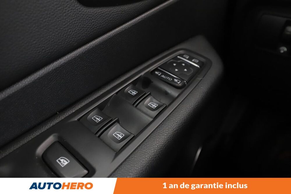 Captur 1.2 TCe Energy Zen 120 ch 2017 occasion 92130 Issy-les-Moulineaux