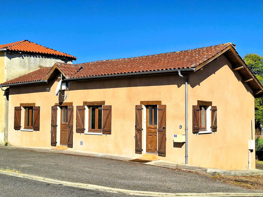 ? À VENDRE  Maison ancienne de 76 m² avec 2 chambres, sous-sol et cour à Vergoignan