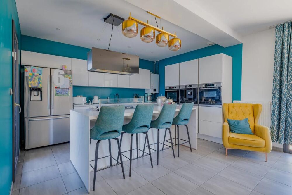 Maison de 6 pièces de 128 m² à Charvieu-Chavagneux