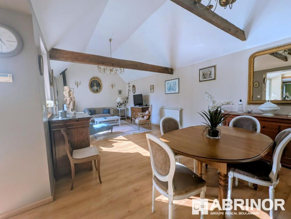 CHARMANTE MAISON
