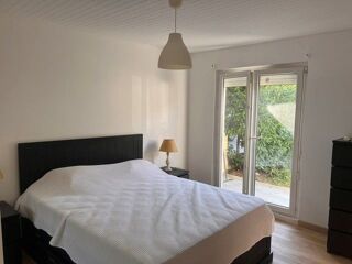  Appartement à louer 1 pièce 32 m²