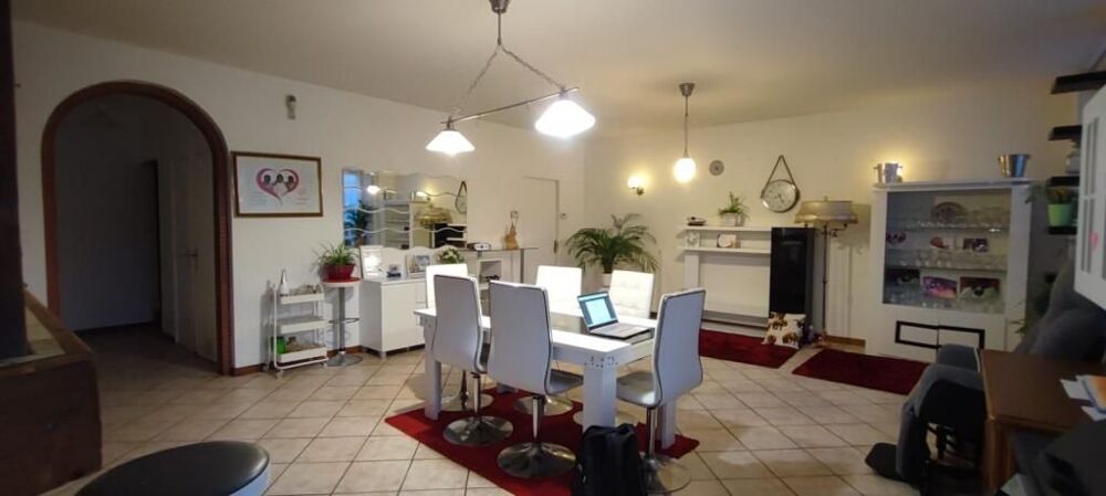 Location Maison Maison de 180m2 à louer sur Thin-le-Moutier Thin le moutier