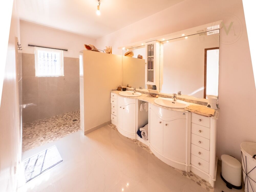 à vendre  Propriété/château Moissac (82200)