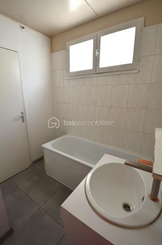  Appartement � vendre 4 pi�ces 72 m�