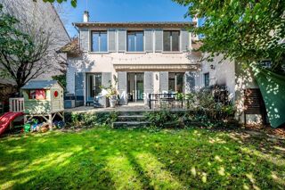  Maison  vendre 8 pices 140 m