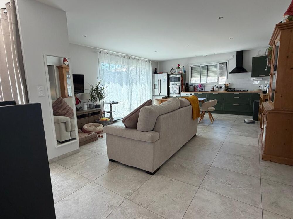 Vente Villa LES MAGNILS REIGNIERS (85400) - BEUGNE L'ABBE - VILLA PLAIN PIED 2020 GRAND CONFORT 3 CHAMBRES SUR 724M² Les magnils reigniers