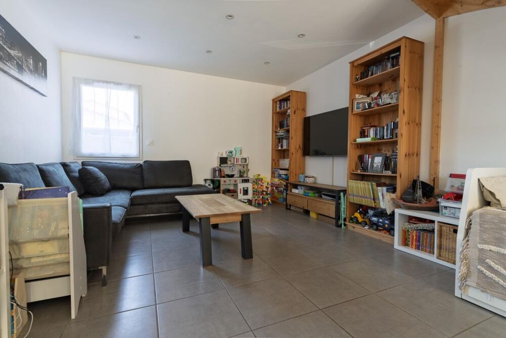 Vente Maison Maison récente de 80 m² avec grande pièce de vie, et sans travaux Saint aunes