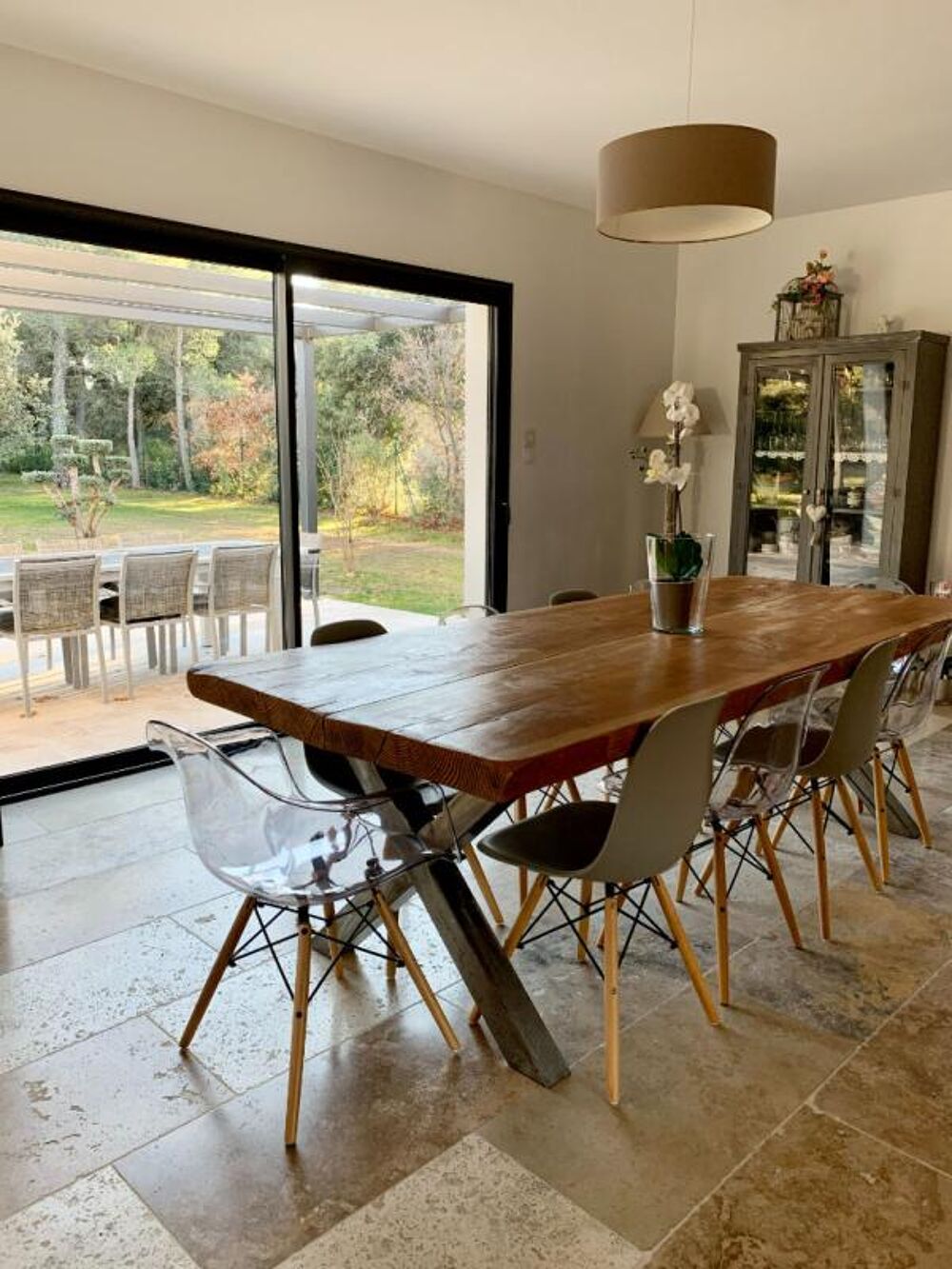 VILLA CONTEMPORAINE SAINT DIDIER