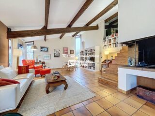  Villa à vendre 6 pièces 213 m²